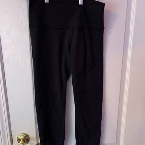Lululemon black mesh Leggings SIZE 6